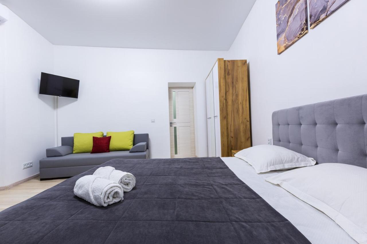Vodna White Apartment Lvov Exteriér fotografie