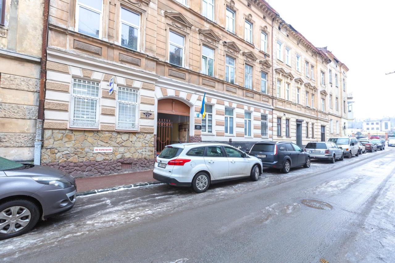 Vodna White Apartment Lvov Exteriér fotografie